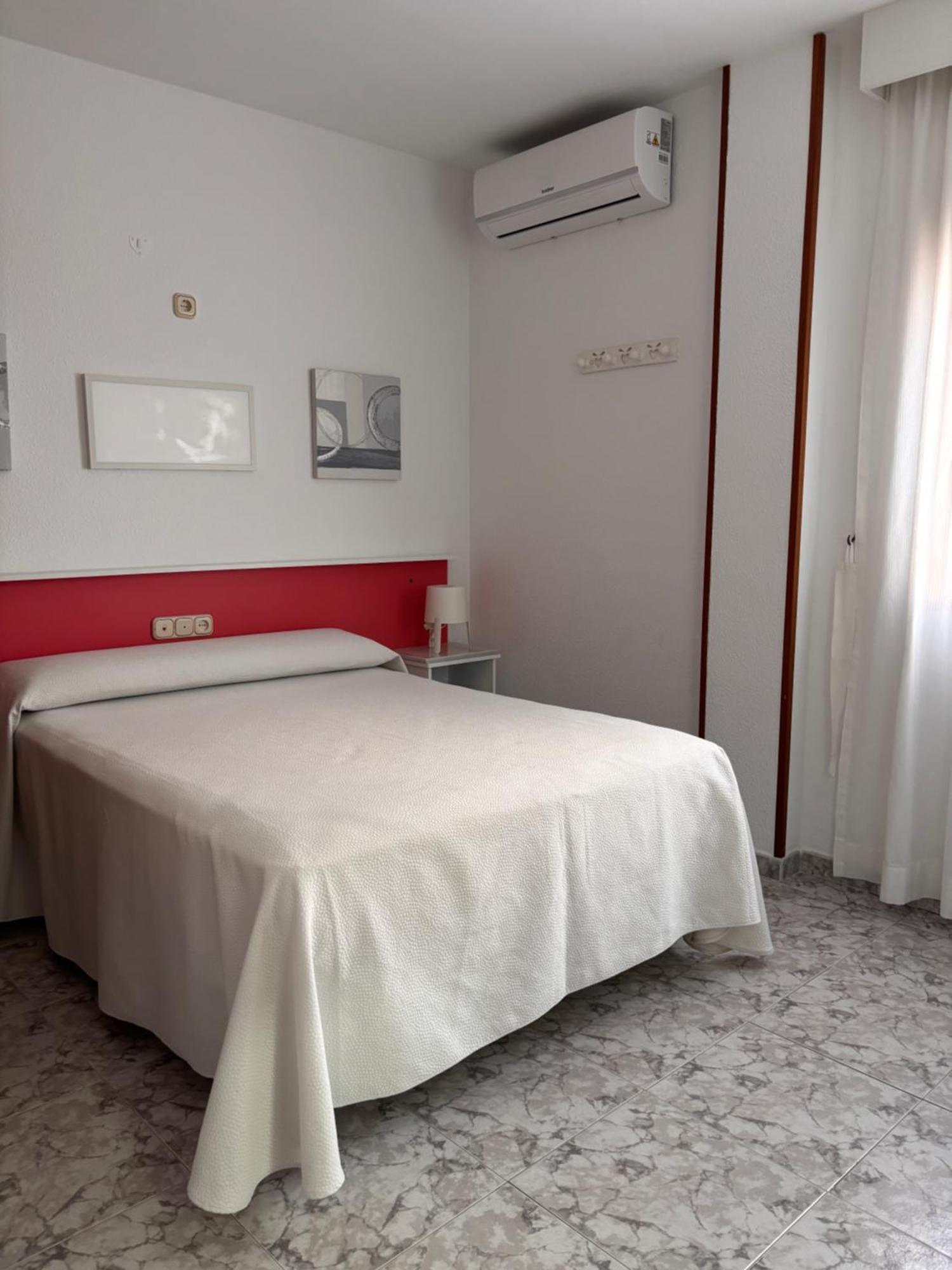 Double Room,1671905045:JPEG